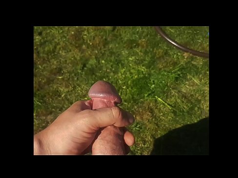 ❤️ Žhavá kočička si nechá ošukat růžovou kundičku a udělá se squirtem v letní zahradě. ❤️❌ Tvrdé porno u porna cs.corona-pass.ru ﹏